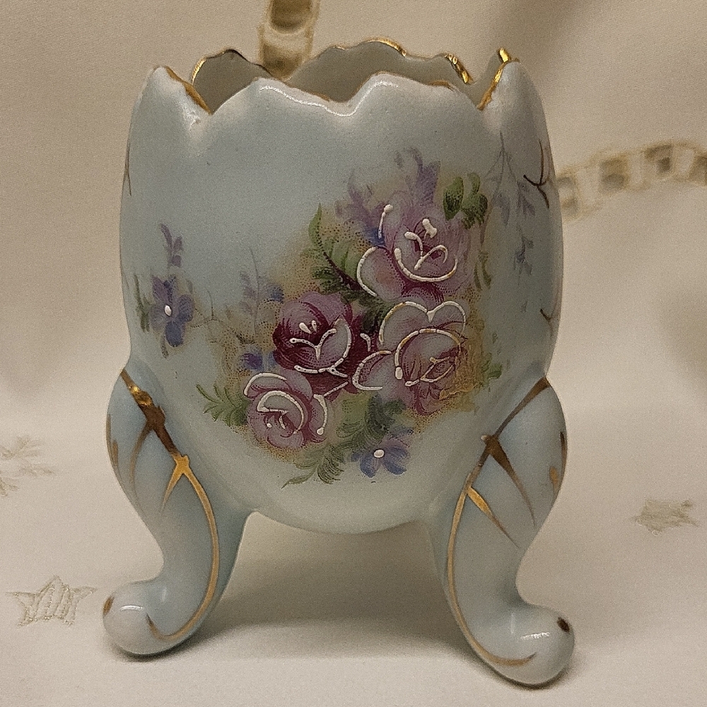 Floral Decorative Vase with Gold Accents